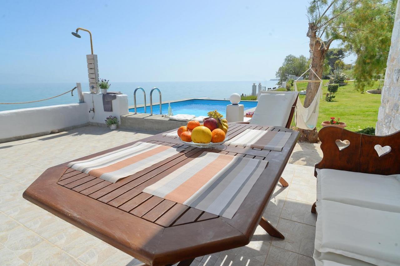 Antorina Beachfront Villas With Private Pools Kamari  Extérieur photo