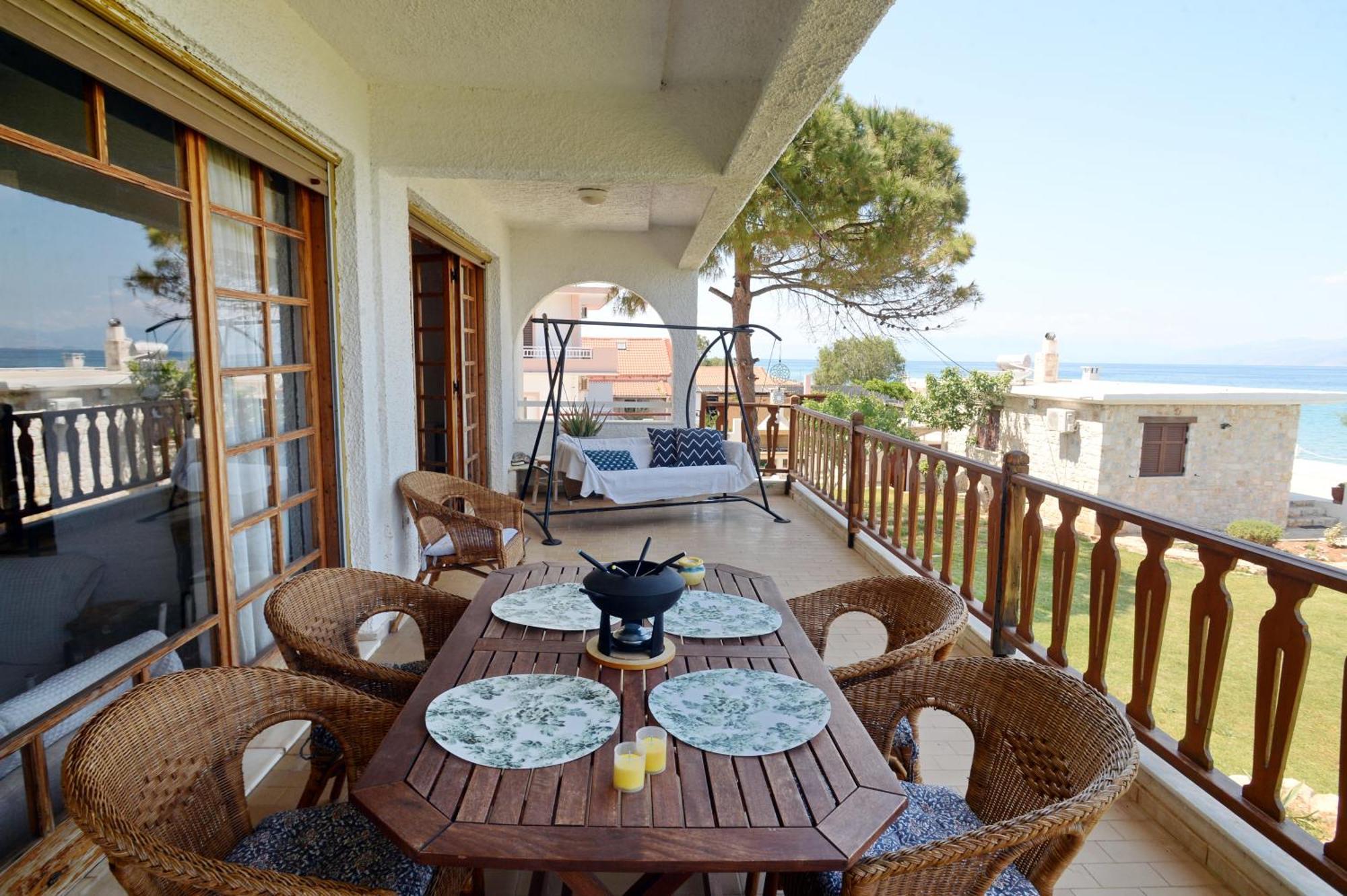 Antorina Beachfront Villas With Private Pools Kamari  Extérieur photo
