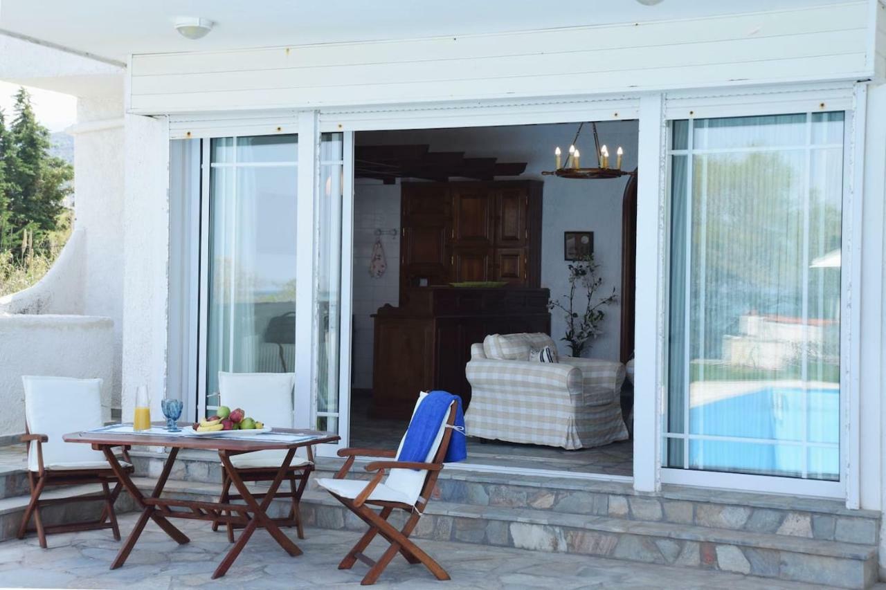 Antorina Beachfront Villas With Private Pools Kamari  Extérieur photo